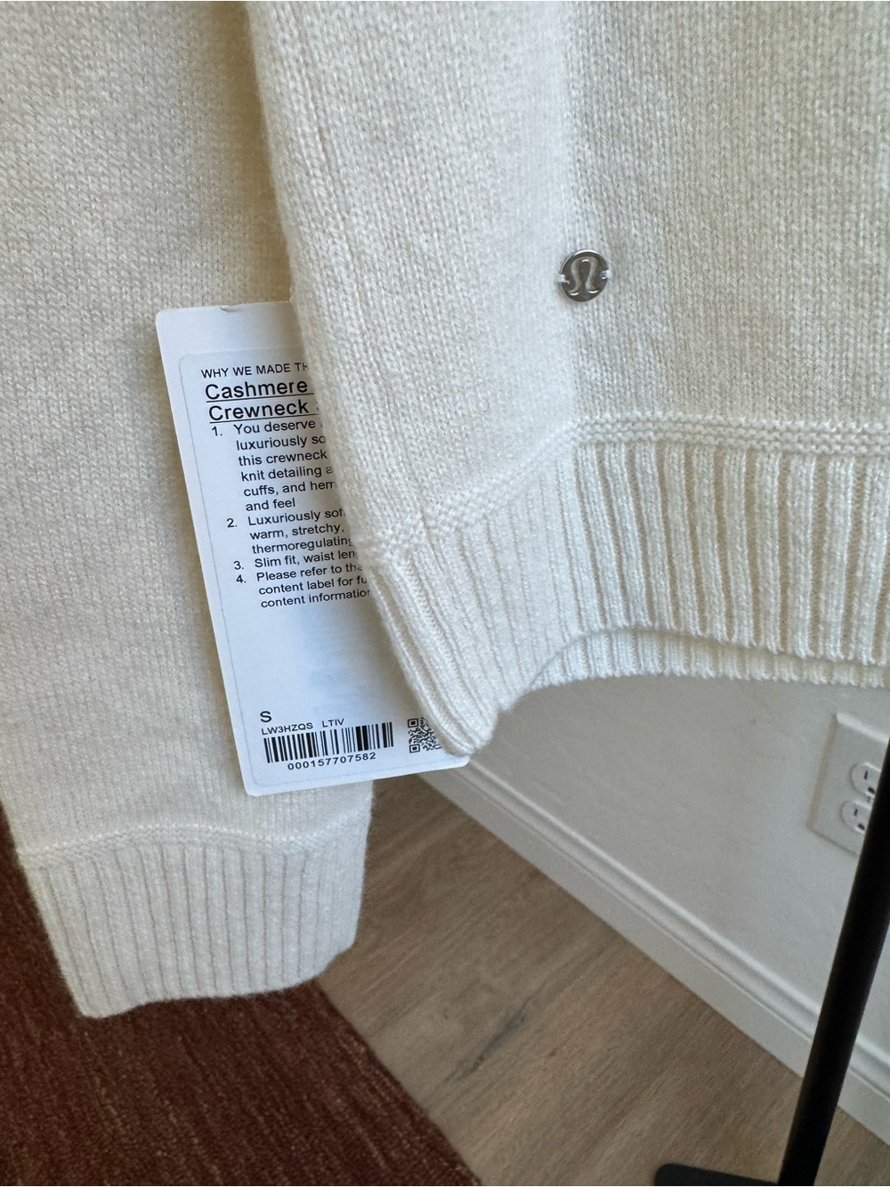 NWT Lululemon Cashmere Slim Fit Crewneck Sweater in Ivory - Picture 5 of 10